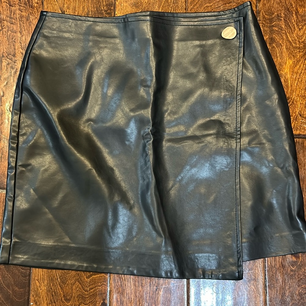 Skirt💥nwt